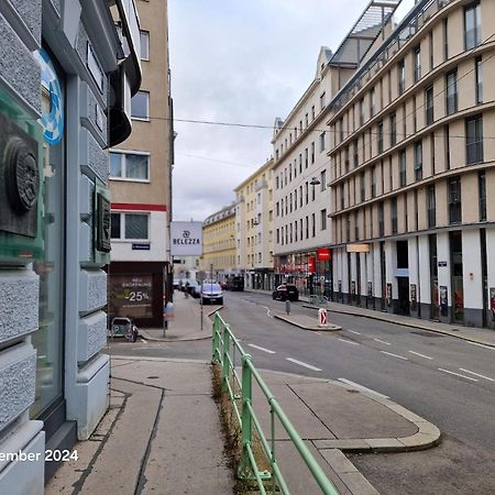 Vienna Apart Hotel Gumpendorfer Strasse מראה חיצוני תמונה